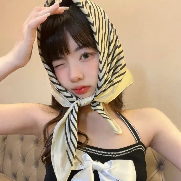 女孩，女孩Ⅱ：公寓与爱情